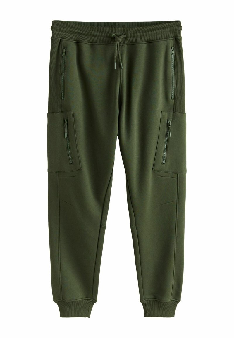 Joggers verde oliva hechos de una tela suave, con cintura ajustable mediante cordón, múltiples bolsillos con cremallera y puños ajustados.