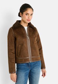 Chaqueta de cuero sintético - marron