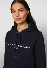Tommy Hilfiger Felpa con cappuccio - marine