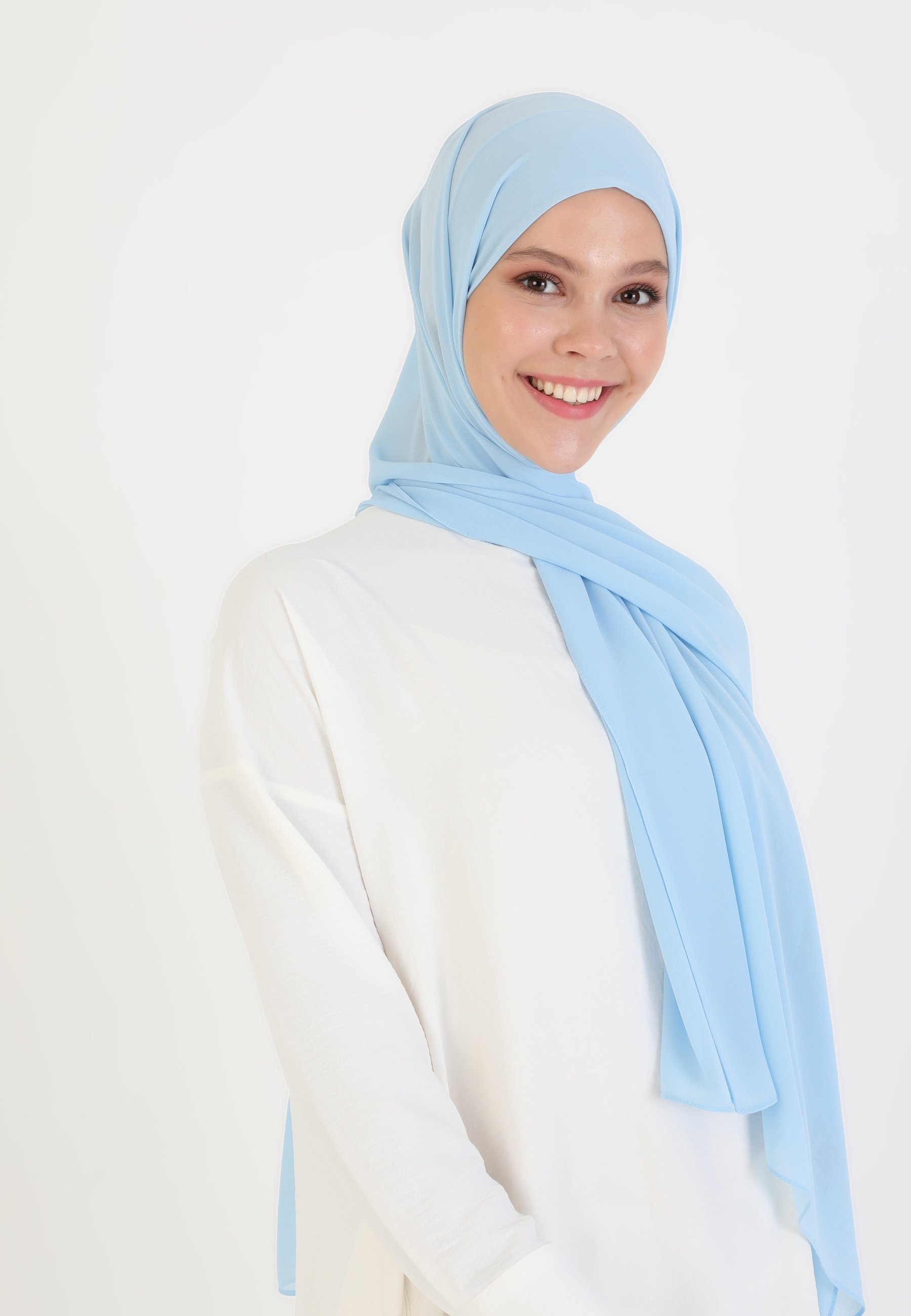 modanisa hijab magnets