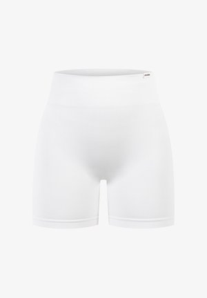 Białe, gładkie szorty z szerokim, żeberkowym paskiem w talii oraz gładkiego, elastycznego materiału. Charakteryzują się długością do połowy uda i brakiem widocznych wzorów.