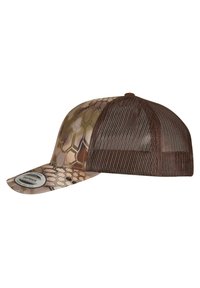 Brun snapback cap med et hexagonalt mønster i jordnære nuancer, mesh bag for ventilation og et cirkulært logo mærke på frontskyggen.