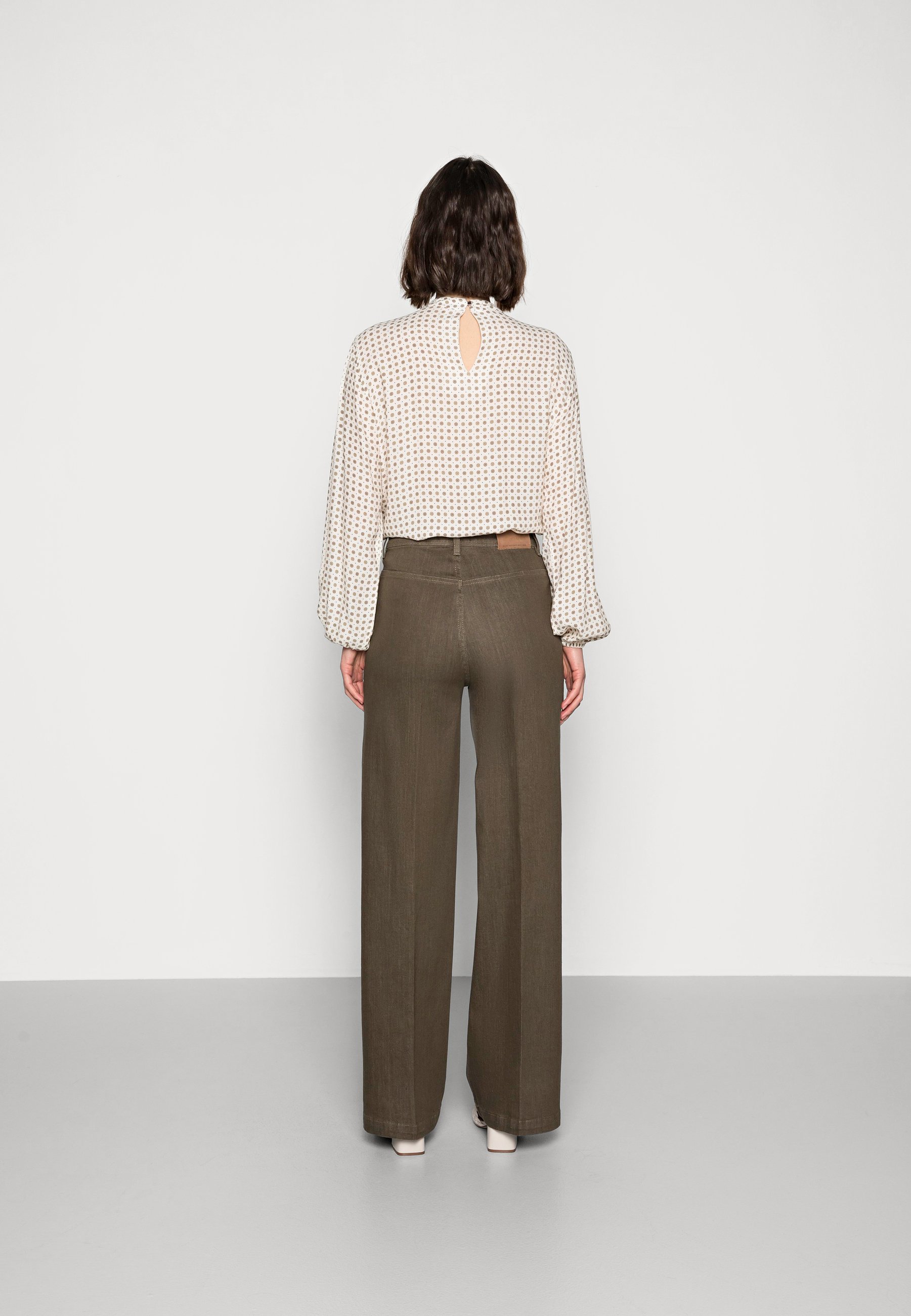 Mos Mosh COLETTE BALANCE PANT - Jeans Straight Leg - grape leaf/oliv -  Zalando.de