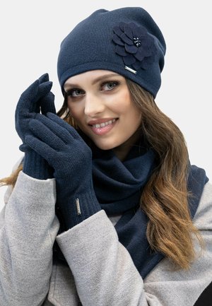 Beanie - dark blue