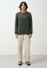 Unausgewählt, mottled khaki
