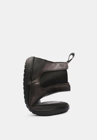 Bata WEINBRENNER - Klasikiniai aulinukai - brown
