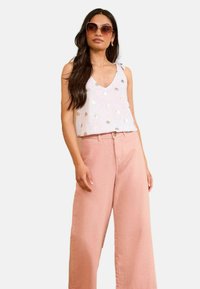 Unselected, ivory tie shoulder foil print
