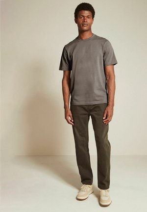Next HEAVYWEIGHT 3 PACK - T-shirt basic - mushroom brown ecru