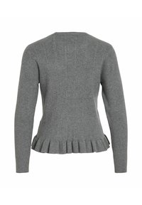 Szary dzianinowy sweter z długimi rękawami i peplum. Posiada prążkowaną teksturę oraz pionowe szwy na plecach.