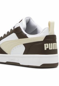 Puma REBOUND V6 UNISEX  - Sneakers basse - espresso brown alpine snow white