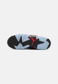 Jordan JUMPMAN MVP - Basketballsko - black/university red/white