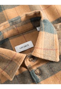 Les Deux LENNON - Marškiniai - tobacco brown/pine green