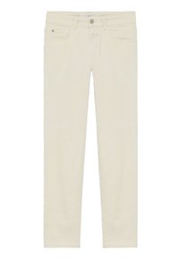 Jean slim beige avec fermeture à bouton et à glissière, poches avant et arrière, passants de ceinture et rivets en métal.