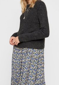 Pieces Neule - mottled dark grey