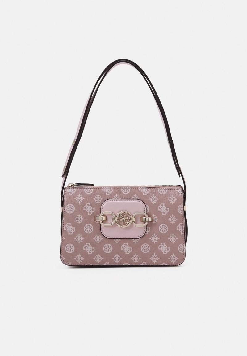 Sac à main rectangulaire mauve avec motif rose clair, fermoir argenté et une seule bandoulière noire réglable.