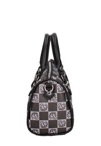 Borsa a tracolla a scacchi marrone e grigio con motivo floreale, chiusura con zip superiore, doppi manici neri e dettagli in metallo argentato. Design compatto.