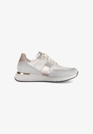 Sport sneakers made of light gray suede and mesh, featuring a metallic accent and a cushioned sole for added comfort.