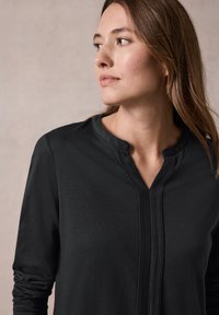 Cecil Longsleeve - schwarz