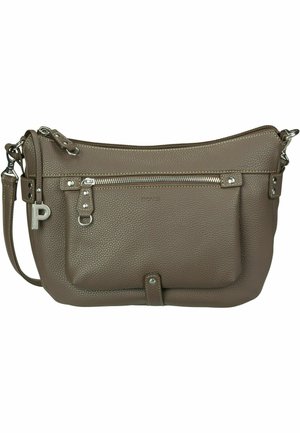 Braune strukturierte Leder Umhängetasche mit einem Reißverschluss oben, vorderer Tasche, silbernem Zubehör und einem verstellbaren Tragegurt.