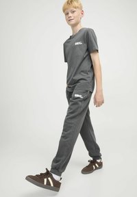 Jack & Jones Junior - Spodnie treningowe