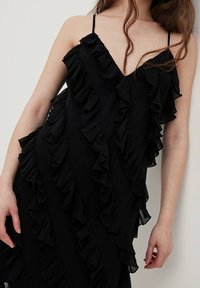 NA-KD Cocktailklänning - black