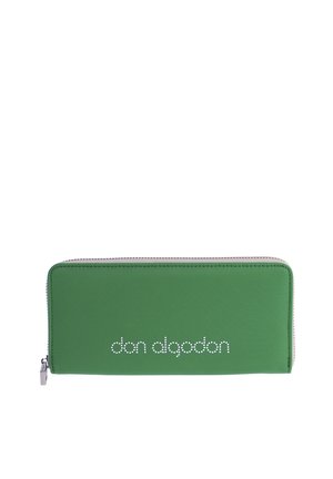 Cartera rectangular verde con cremallera plateada y logo blanco punteado "don algodon" en el frente.