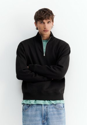 PULL&BEAR, QUARTER-ZIP - SWEATSHIRT - Sweatshirt - black
