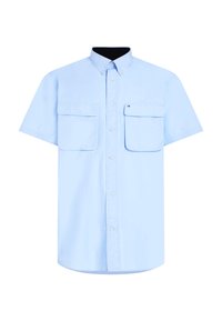 Hellblaues Kurzarmhemd aus Baumwolle mit Button-Down-Kragen, ausgestattet mit zwei Fronttaschen und einem kleinen Logo auf der linken Tasche.