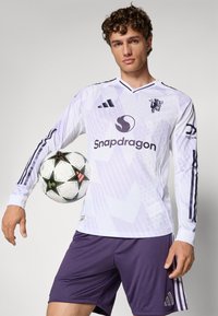 adidas Performance MANCHESTER UNITED AWAY JERSEY AUTHENTIC LONGSLEEVE - Vartininko marškinėliai - white
