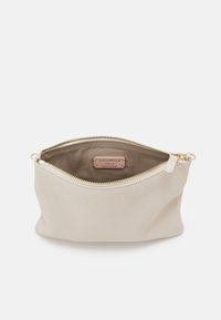 Coccinelle BEST CROSSBODY - Borsa a tracolla - white