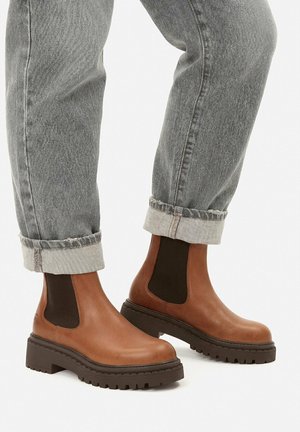 G-STAR, G STAR RAW CHELSEA BOOTS WOMEN'S BROWN 5907964533160 - Stiefelette - brown