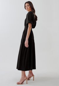 TUSSAH JANIE MIDI - Kasdienė suknelė - black