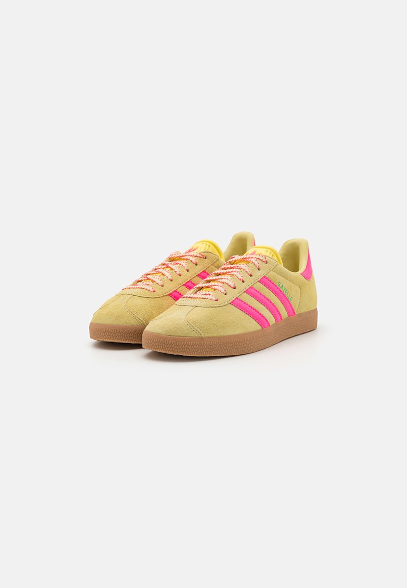 adidas Originals GAZELLE W - Trainers - powder yellow/lucid pink/light  yellow - Zalando.ie