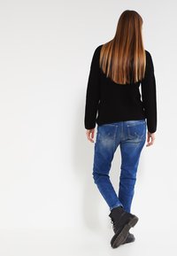 LTB Džíny Relaxed Fit - blue denim