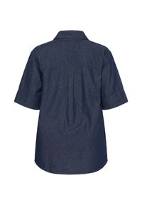 Chemise en denim bleu foncé à manches courtes avec un pli au dos et un col classique, vue de dos.