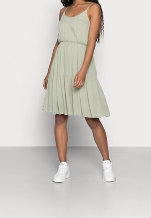 Vardagsklänning - light green