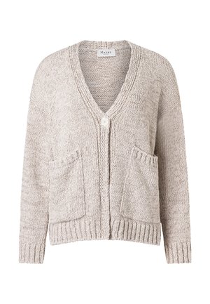 Beige gebreid vest met lange mouwen, V-hals, twee voorzakken, geribde boorden en zoom, en een enkele knoopsluiting.