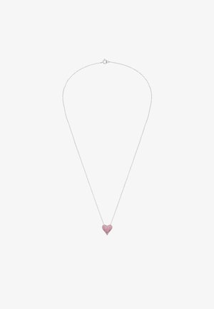 Silberkette mit einem kleinen rosa glitzernden herzförmigen Anhänger in der Mitte und einem Federringverschluss.