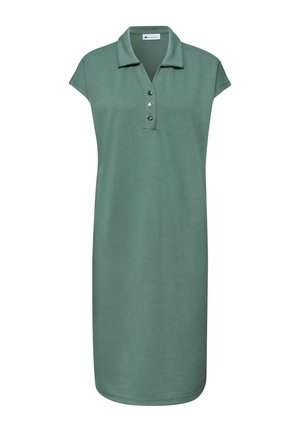 Grünes knielanges Polokleid mit kurzen Ärmeln, Kragen und drei Knöpfen vorne.