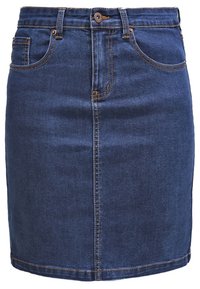 Jeanskjol i mörkblått med en figurnära passform, fem fickor, frontknäppning och synlig sömnad. Längd till mitten av låret.