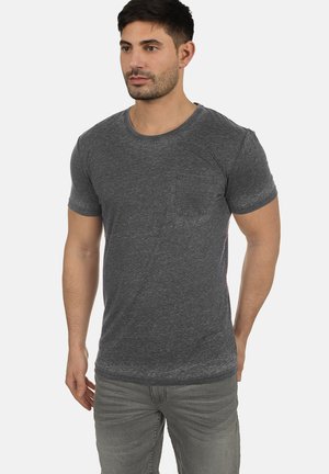 Blackskies Maglietta Baseball Uomo Longshirt Basic – Modello Raglan Con Maniche Corte A Contrasto, Nero - 2
