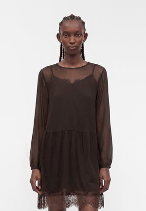 Vero Moda, VMLALIE DRESS - Robe de jour - chocolate torte