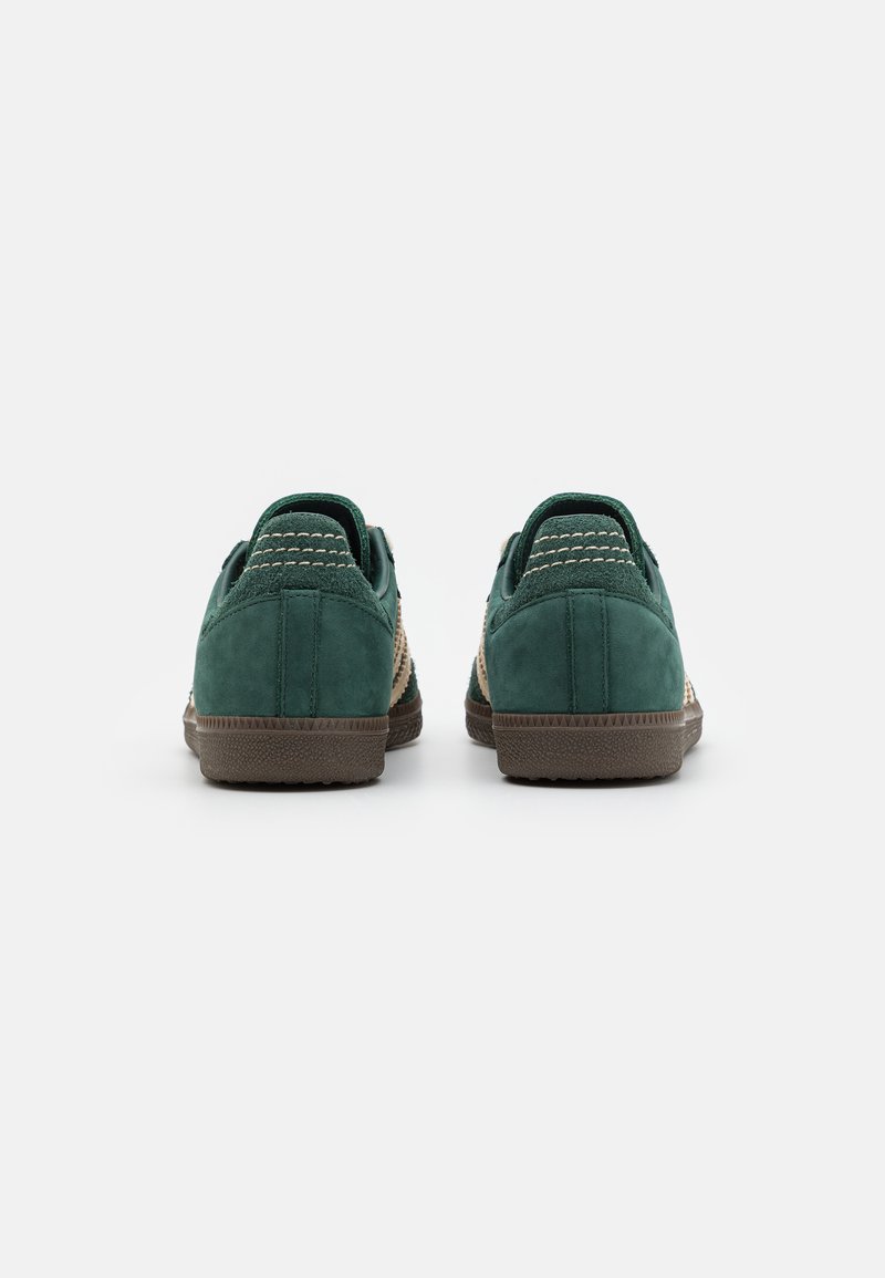 adidas gazelle silver green womens Adidas Originals main image 0
