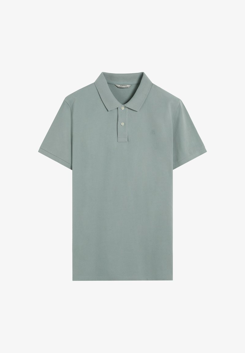 Polo din verde deschis, fabricat din bumbac moale. Prezintă un guler, placket cu trei butoane și un logo subtil pe piept.