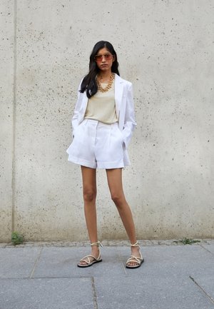 IVY - Shorts - white