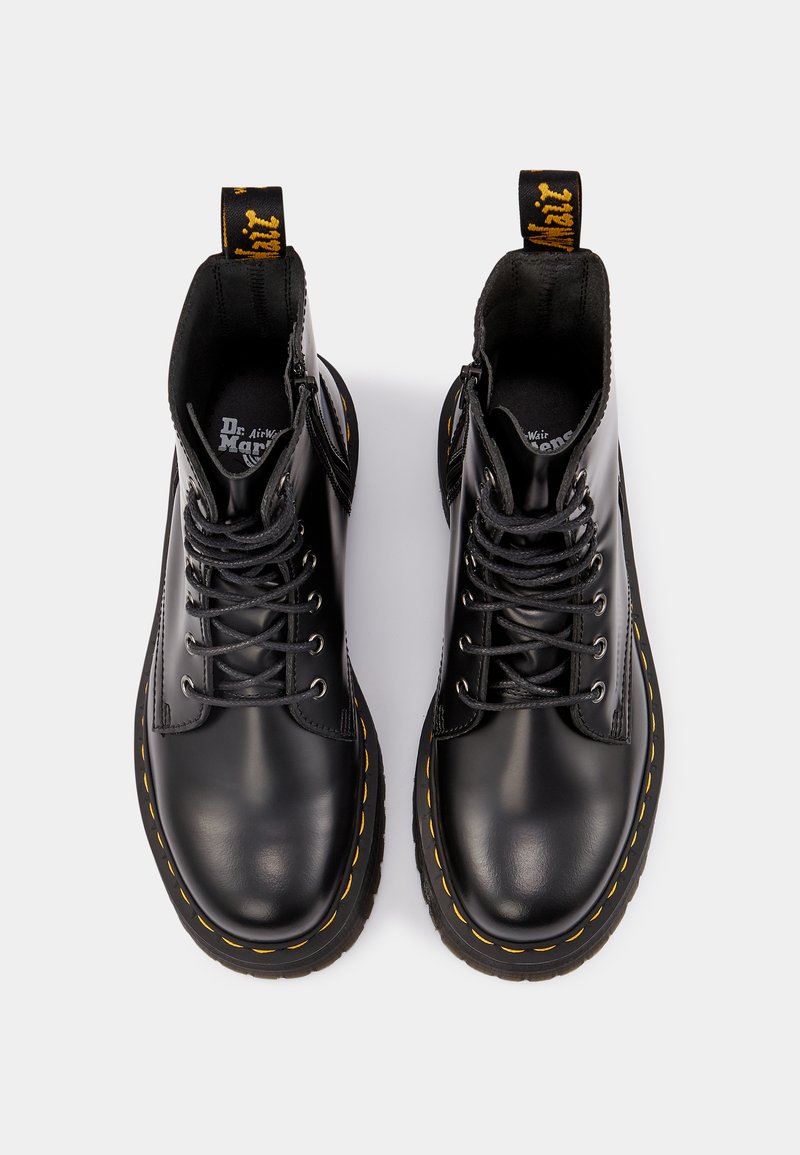 Stivali platform Jadon III in pelle Pisa di colore Nero | Dr. Martens