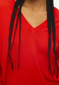 Object Neule - red
