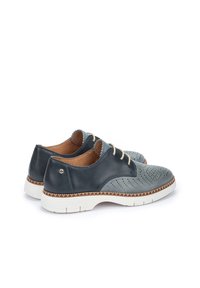 Pikolinos HENARES - Mocasines - denim