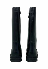 Stivali in pelle nera al ginocchio con superficie liscia, punta tonda, suola testurizzata e chiusura con zip laterale. Design robusto e slanciato.