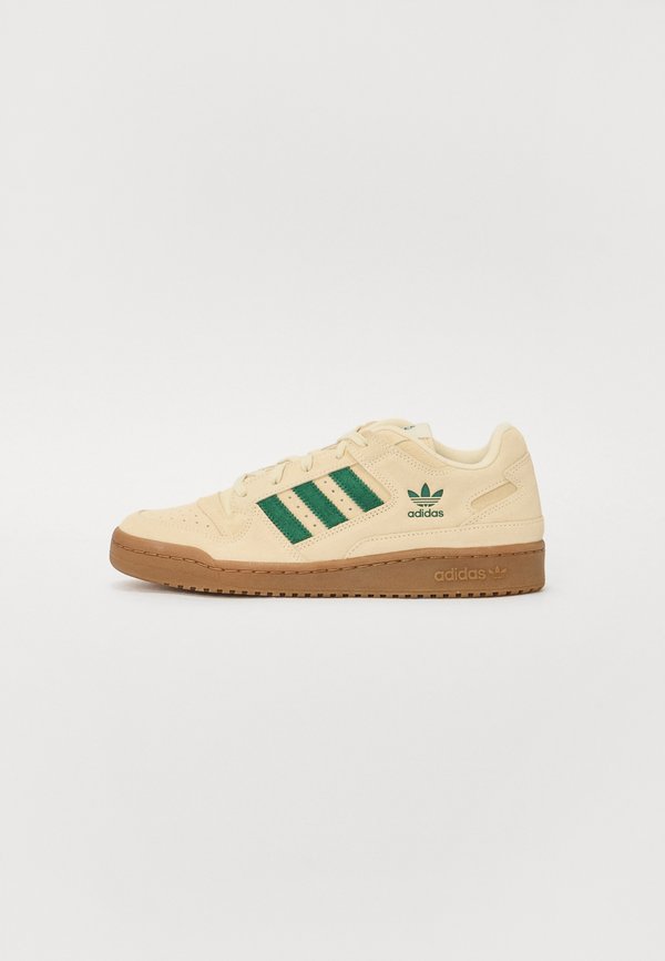 FORUM LOW UNISEX - Trainers